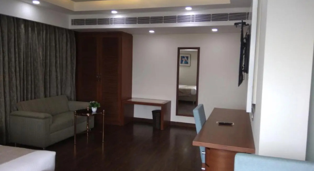 Hotel Gms Grand