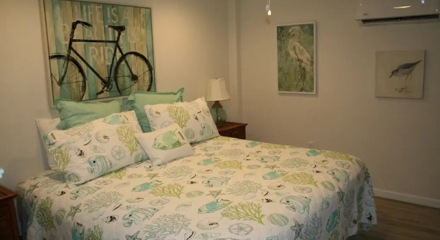 Shanti 3- Cute Cozy Close to Beach
