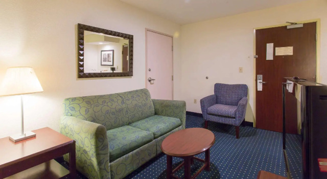 Studios & Suites 4 Less Gum Road, Reserva ahora Hotel Jolliff Virginia
