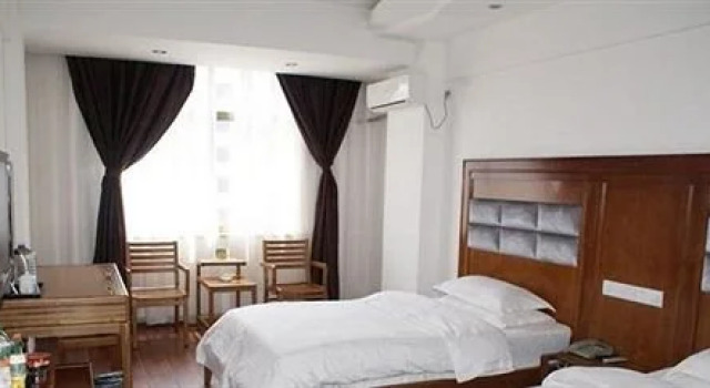 Kunming Yingrong Impression Hotel