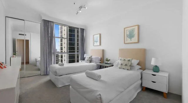 Апартаменты Ocean View 2-bed With Pool, Tennis Court & BBQ