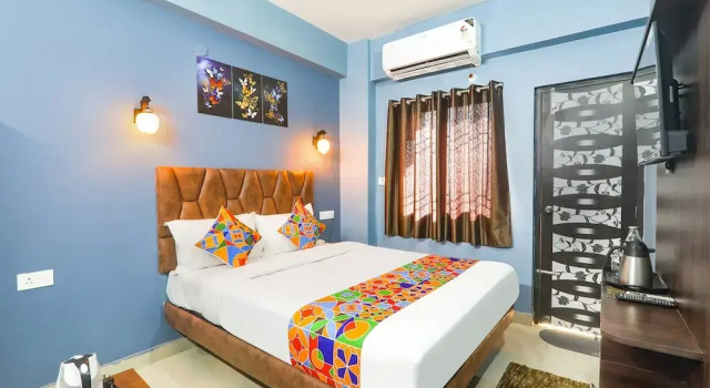 Номер Luxury Fabhotel Dream Palace