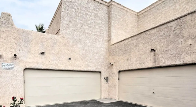 Lake Havasu City Home: Pool & Hot Tub Access!