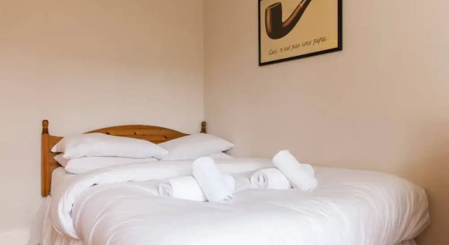 1 Bedroom Apartment Near New Town, Забронировать Апартаменты/квартира Апартаменты Эдинбурга, рядом с St George's West Church, Апартаменты/квартира