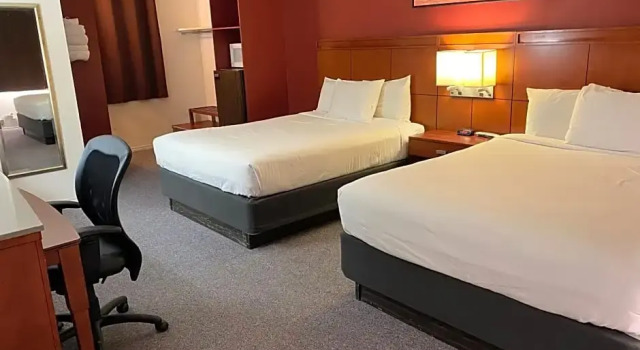 Номер Standard Lakeshore Inn Water Front