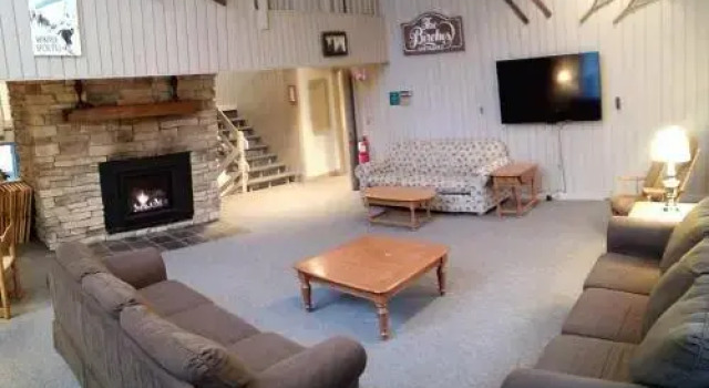Inns of Waterville Valley, Varaa Hotelli Hotellit New England uima-altaalla, Uima-allas