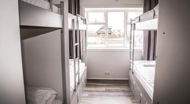 Кровать в общем номере (женский номер) Bakki Apartments & Hostel