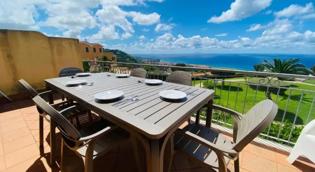 Marasusa Apartment Sunset, Varaa Huoneisto Parghelia Calabria