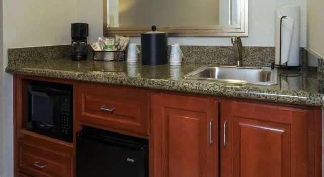 Номер Standard Hampton Inn & Suites Mobile I-65@ Airport Boulevard