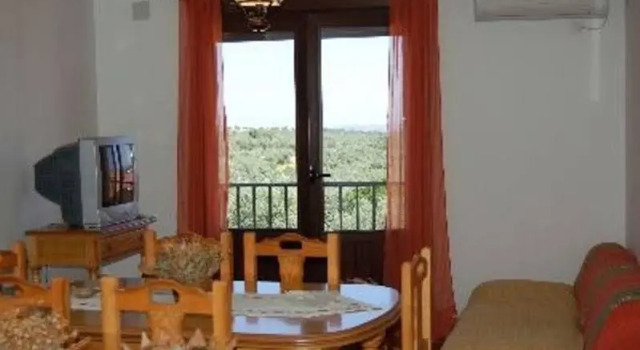 Apartamento Rural Tajo Internacional, Varaa Huoneisto Carbajo 