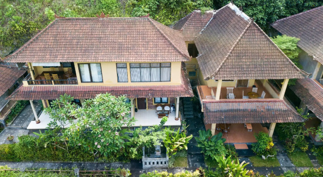 Ani's Villas