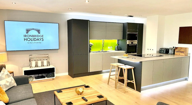 Apartment Twelve