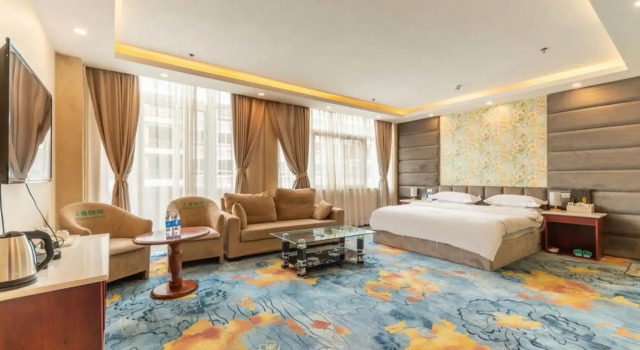 Jianai Hotel, Boek Hotel Hotels in Zhaotong met parkeren, Parkeren