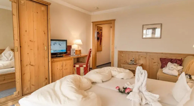 Двухместный номер Standard с видом на горы Hotel Alpenhof Superior