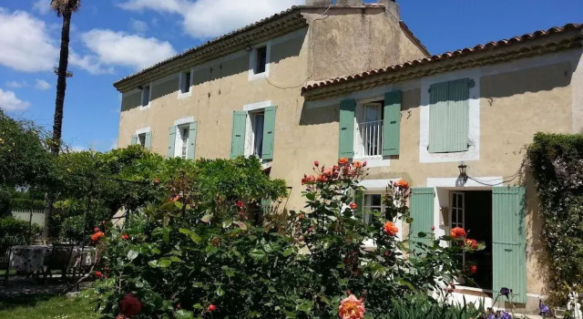 B&B Au Mas De La Tournillone, Забронировать Отель «постель и завтрак» Морна ViaRhona, рядом с Le Vin a la Bouche- Celine Viany