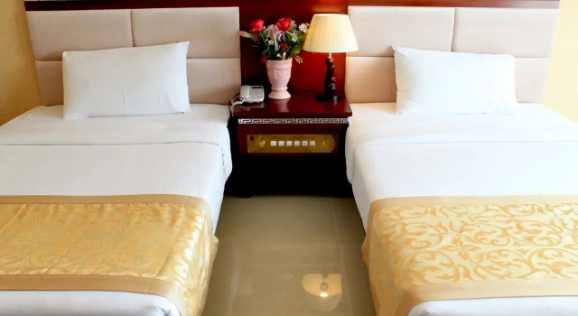Mermaid's Beach Resort