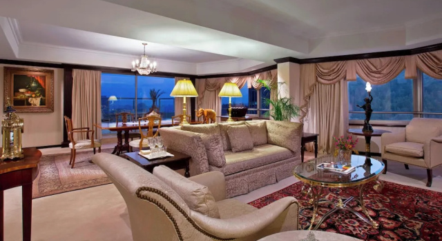 Двухместный клубный люкс с террасой Sheraton Santiago Hotel & Convention Center