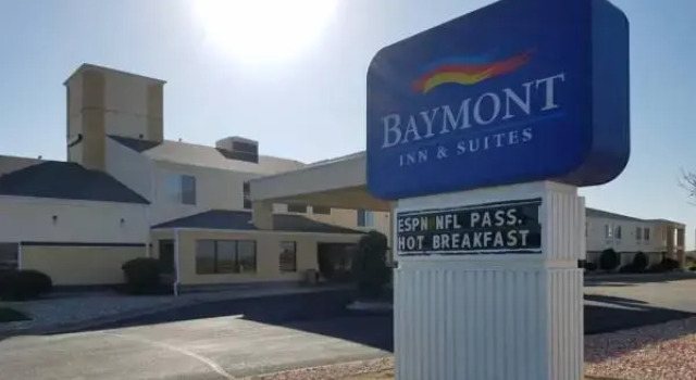 Люкс Baymont by Wyndham Limon