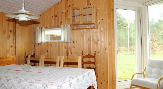 Alluring Holiday Home in Herning With Private Whirlpool, Rezerwuj Hotel Kølkær Midtjylland