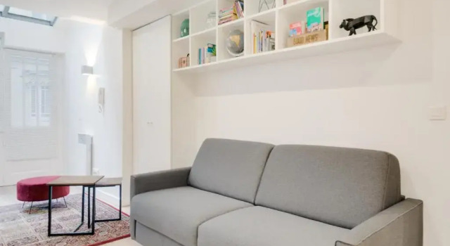 Loft Design for 8 people in Heart of Paris, Забронировать Бутик-отель Париж Иль-де-Франс, рядом с Станция метро Rambuteau