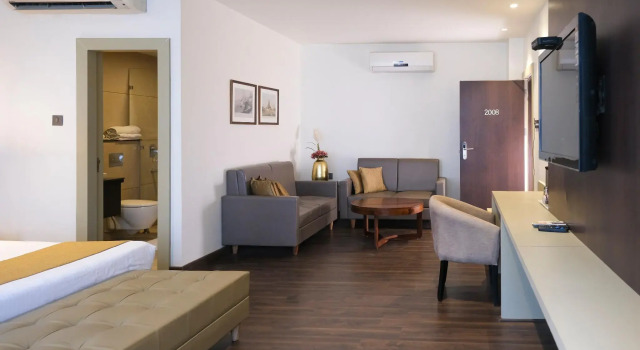 Люкс Royal The Wallflower Hotel