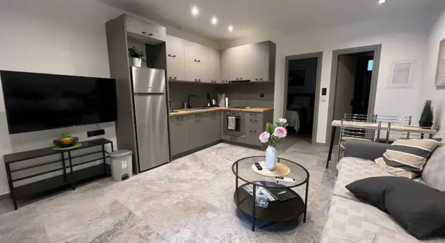 Апартаменты Comfort Meliana Homes