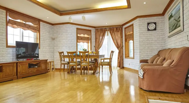 Yeongwol Hieori Pension, Rezerwuj Hotel Hotele w Gangwon-Do z parkingiem, Parking
