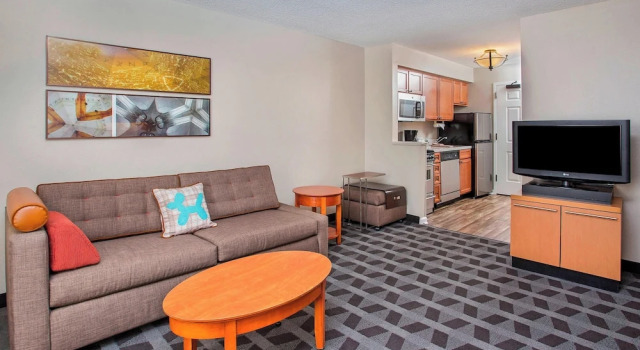 Люкс с 2 комнатами Courtyard by Marriott Knoxville Cedar Bluff