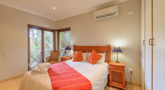 San Lameer Villa Rentals 10431, Забронировать Вилла Марина-Бич Durban South Coast