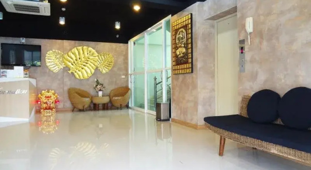 Saveone Park Place, Varaa Hotelli Hotellit North-Eastern Thailand pysäköinnillä, Pysäköinti