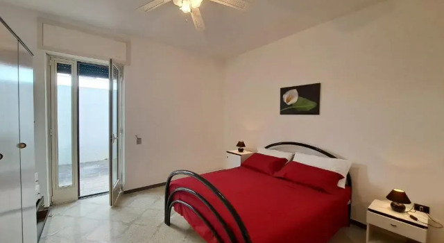 Casa Vittorio a 100m dalla Sabbia, Book Hotel Lido Marini Salento