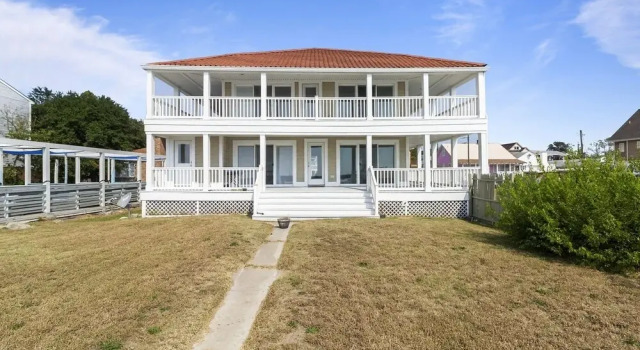 Water Front Delight On The Bay 3 Bedroom Home by RedAwning, Book Lejlighed Lejligheder i Virginia, Lejlighed