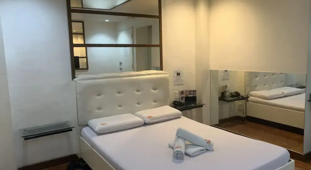 Town and Country Reposo, Rezerwuj Hotel Tanie hotele w Manila