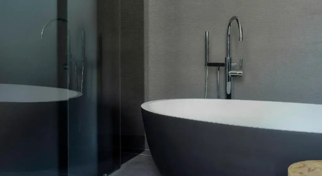 Номер Deluxe Kazerne Hotel - Member of Design Hotels