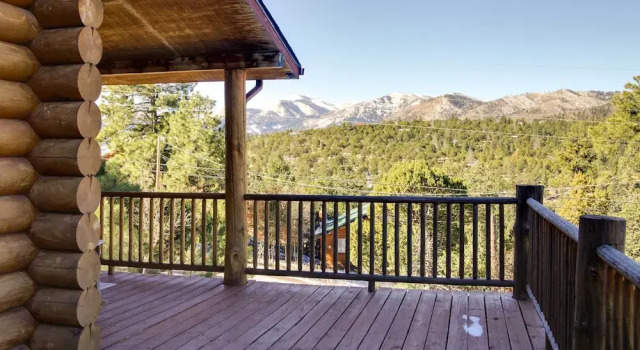 Коттедж 'lacy's Log Cabin' Alto Home w/ Mountain Views!