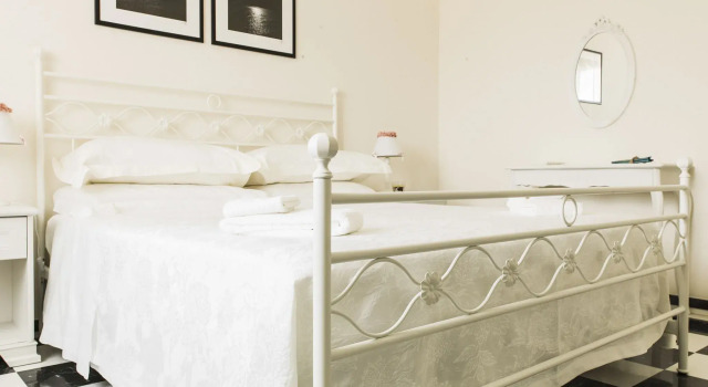 Residenza Il Sole, Buchen Sie Hotel Hotels in Metropolitanstadt Bari mit Parkplatz, Parkplätze