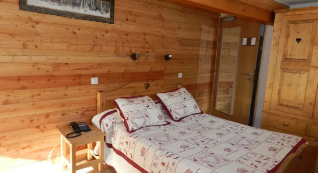 Hôtel Arolla, Prenota Hotel Hotel a Alvernia con parcheggio, Parcheggio