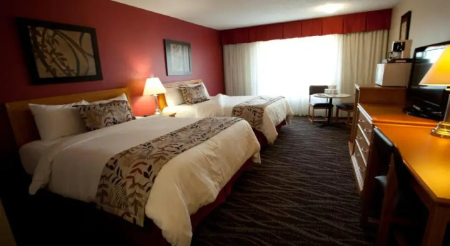 Четырёхместный номер Standard Westlock Inn & Conference Centre