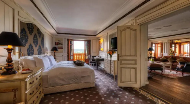 Ambassador suite Michlifen Resort & Golf