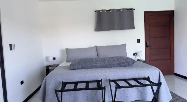 Студия Superior Black & White Apartments