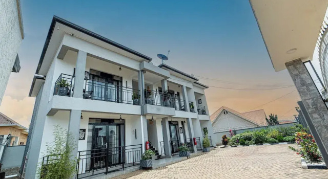 Apartment - Sleeps 4 - Parking - Balcony, Buchen Sie Ferienwohnung Kigali Nyarugenge