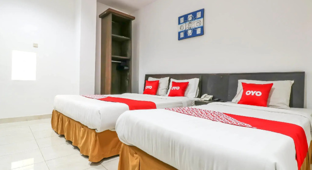 Люкс Capital O 1666 Grand Pudjawan Hotel Near Kuta Beach