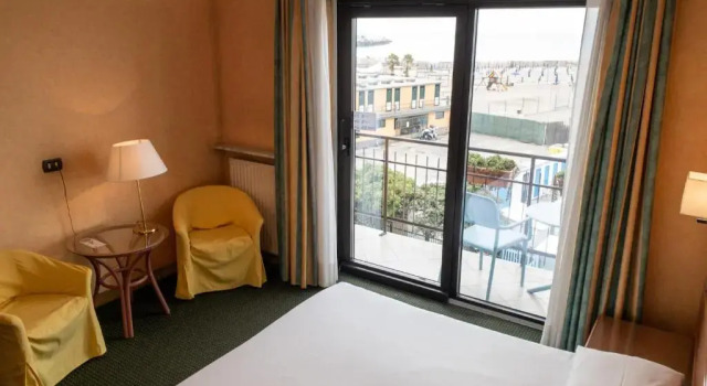 Двухместный номер Standard с балконом и с видом на море Hotel Santa Maria