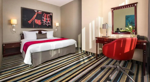 Полулюкс Leonardo Royal Hotel Warsaw
