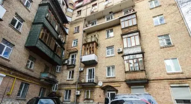 1-room apartments Kiev city center, Book Apartment Pecherskyj Kyiv, near Kiev Dynamo Stadium
