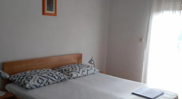 Room Rade, Prenota Hotel Stari Grad 