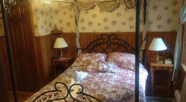 Двухместный номер Standard с балконом Auberge La Cote dOr