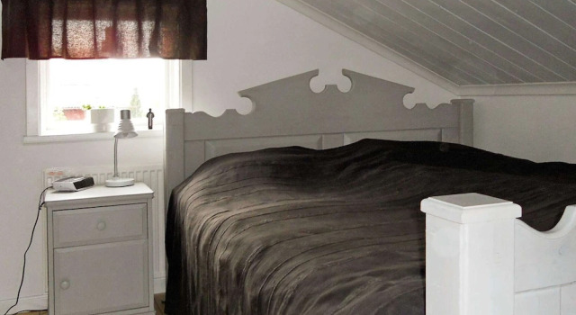 4 Person Holiday Home in Rattvik, Rezerwuj Dom wakacyjny Hotele w Svealand z parkingiem, Parking