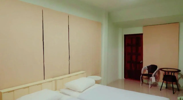 Rai Fhun Pen Jing Resort, Varaa Lomakeskus Hotellit North-Eastern Thailand pysäköinnillä, Pysäköinti