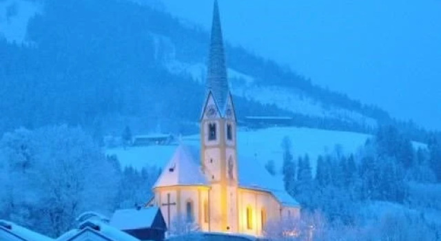 Chalet Kirchberg an der Bach, Rezerwuj Chalet Hotele w Tyrol z parkingiem, Parking